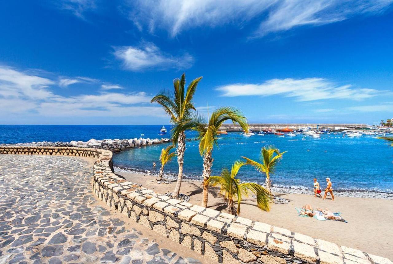 Beautiful Renovated Apartment With Air Conditioning Just Steps From The Sea In Playa San Juan Екстер'єр фото